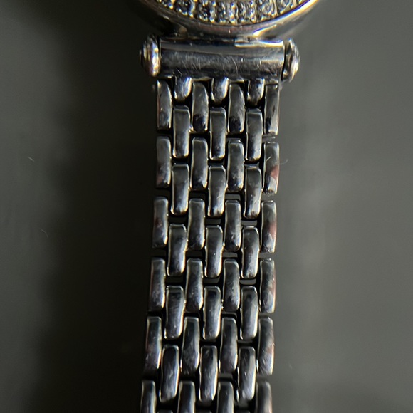 DMQ SilverTone Pave Bezel Round Dial Bling Ladies Watch - Picture 7 of 16